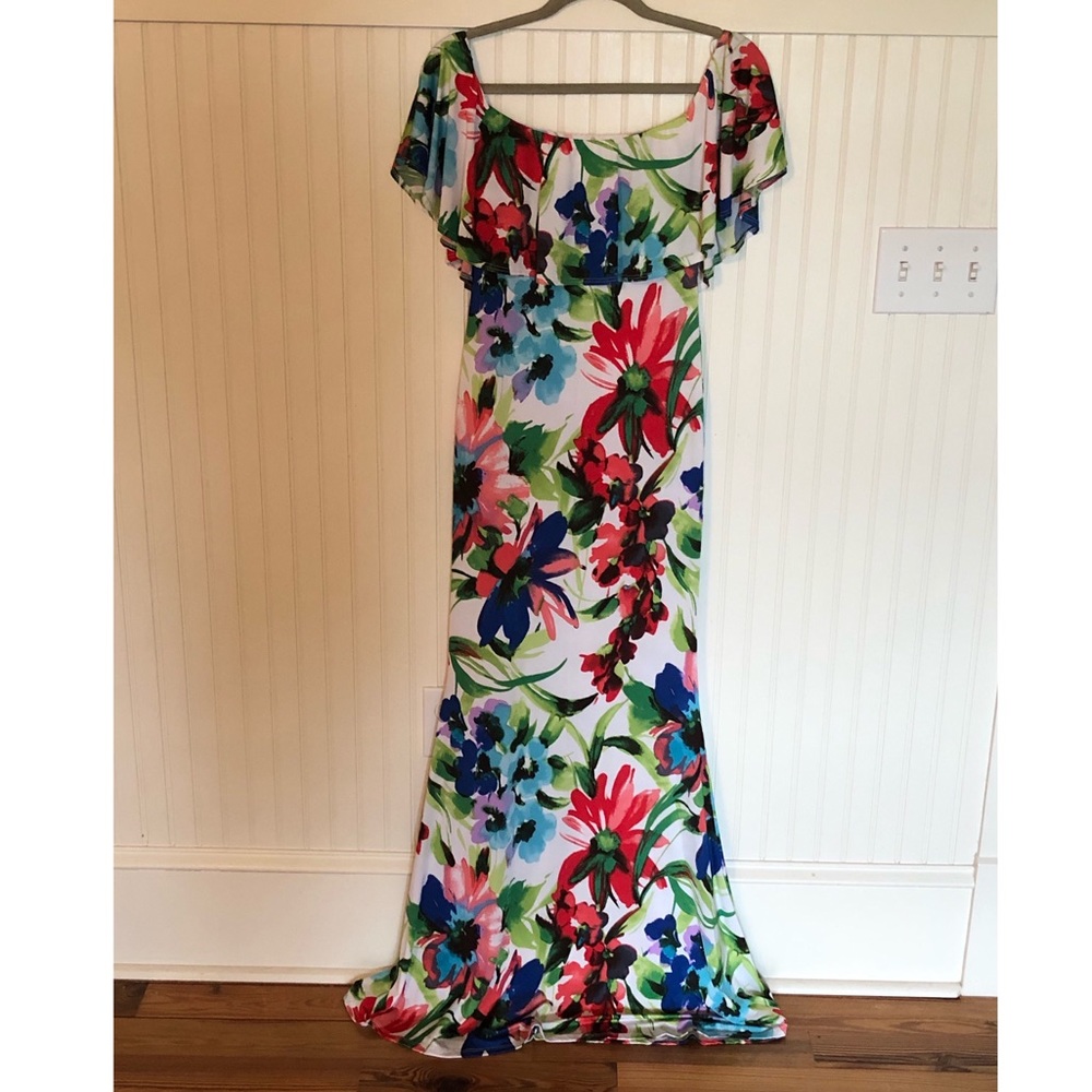 Floral Maxi Dress Size M